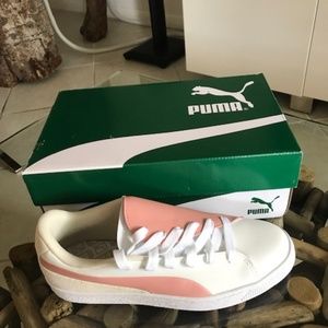 PUMA Basket Crush Paris Peach White Sneakers